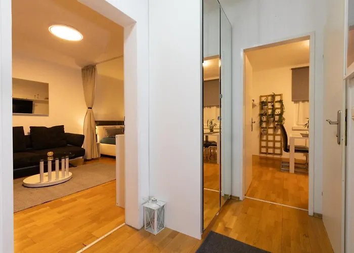 Vienna Central Feel Like Home